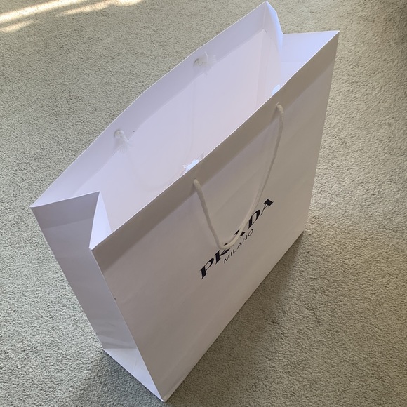 Prada Shopping Bag (authentic) - Picture 7 of 11